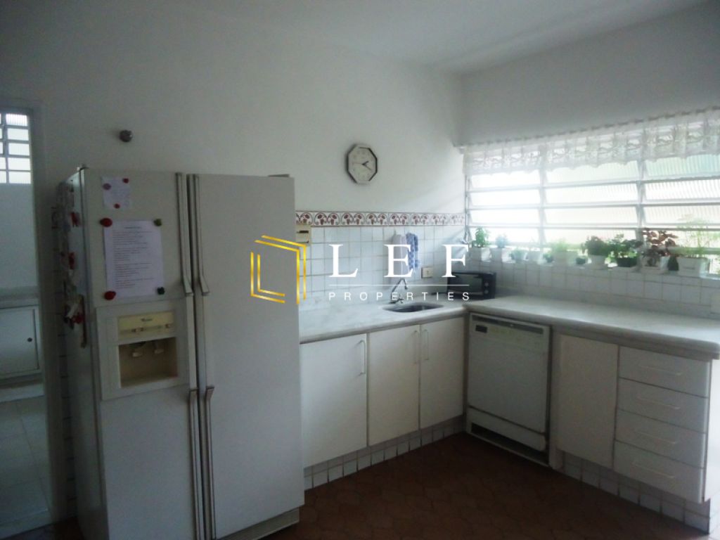 Lef Properties