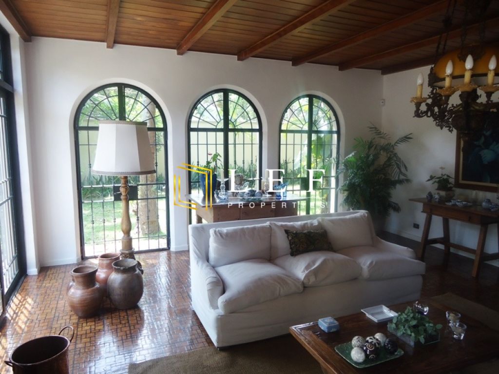 Lef Properties