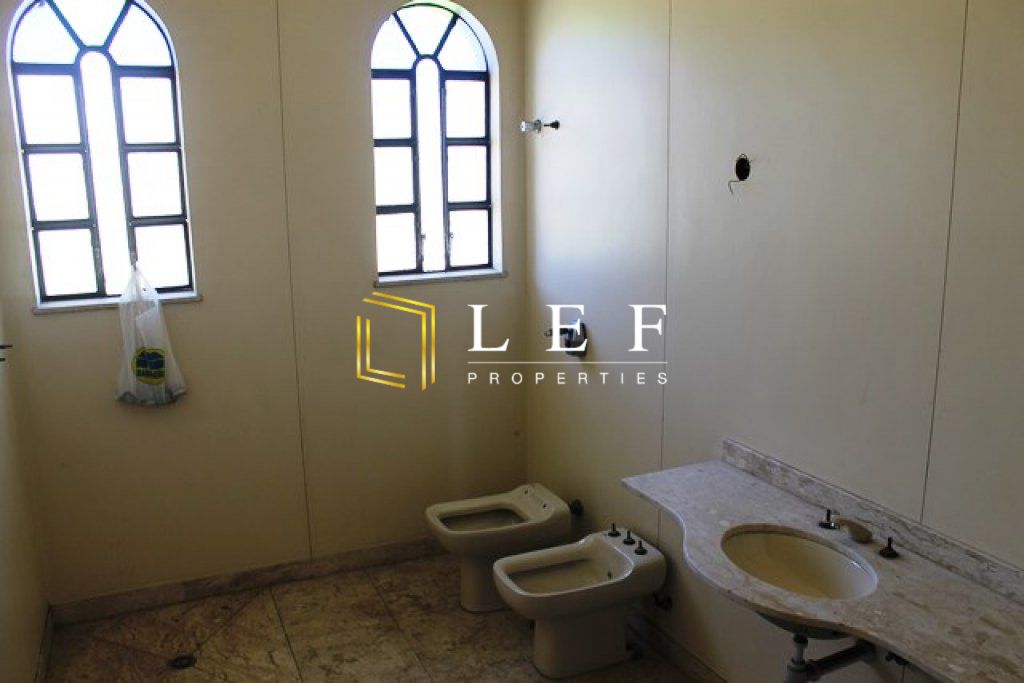 Lef Properties