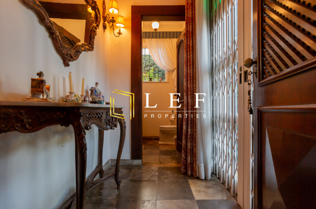 Lef Properties