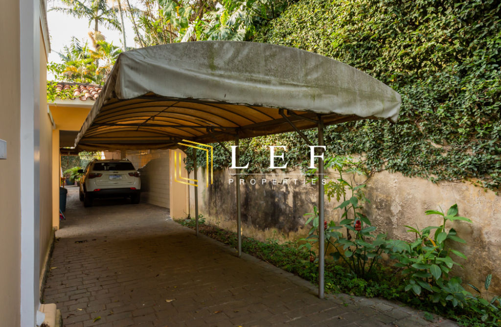 Lef Properties