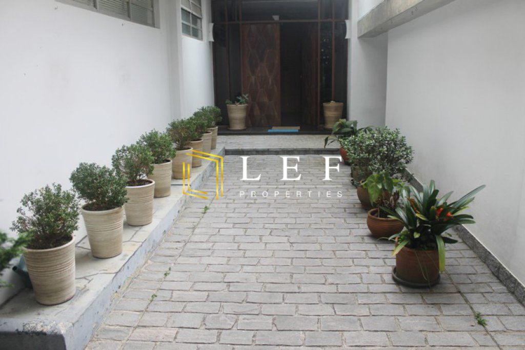 Lef Properties