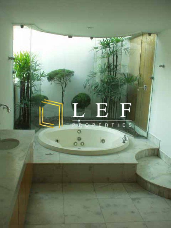 Lef Properties