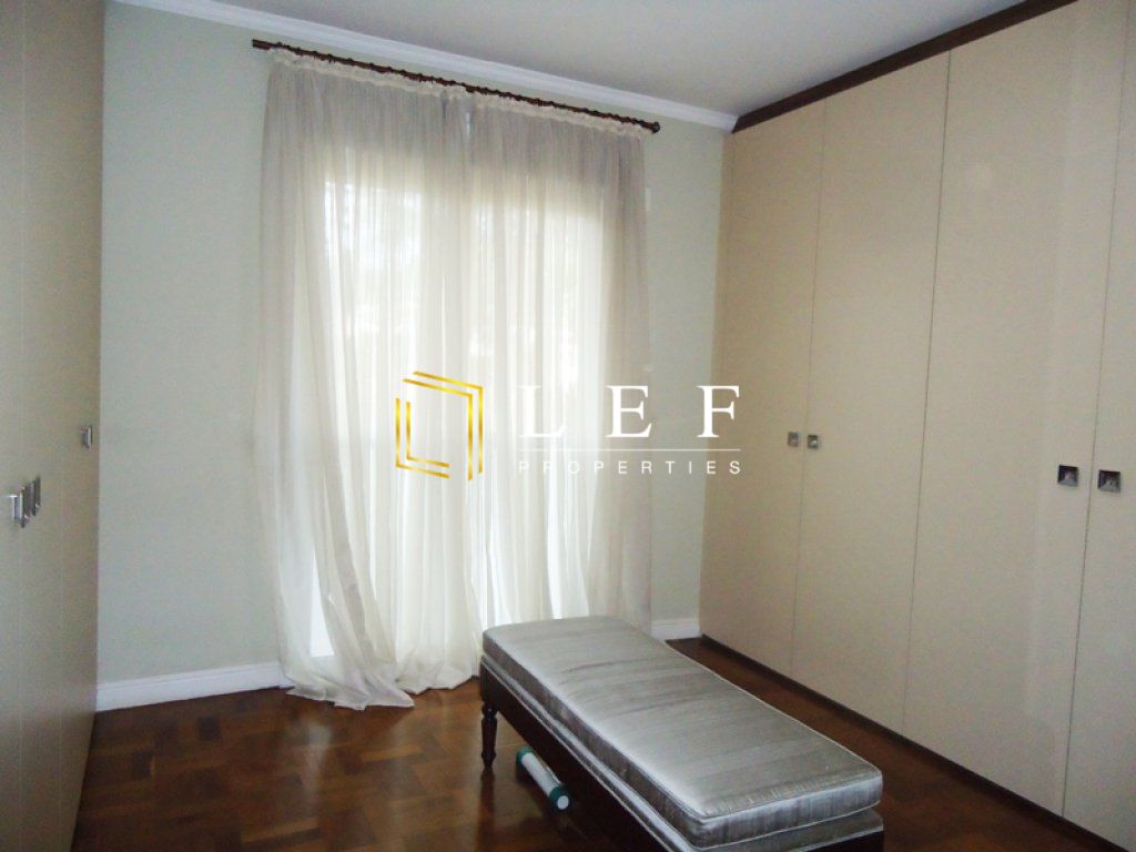 Lef Properties
