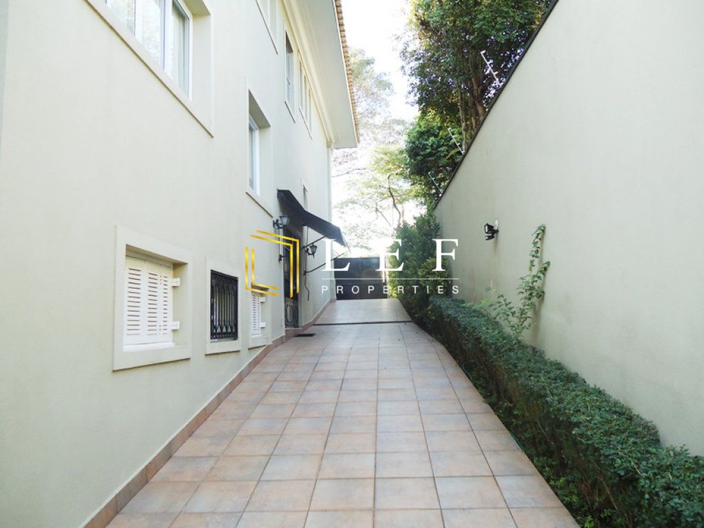 Lef Properties