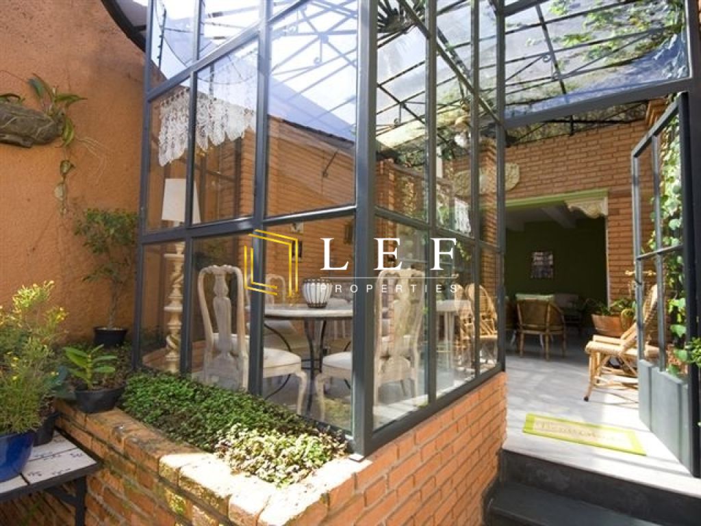 Lef Properties