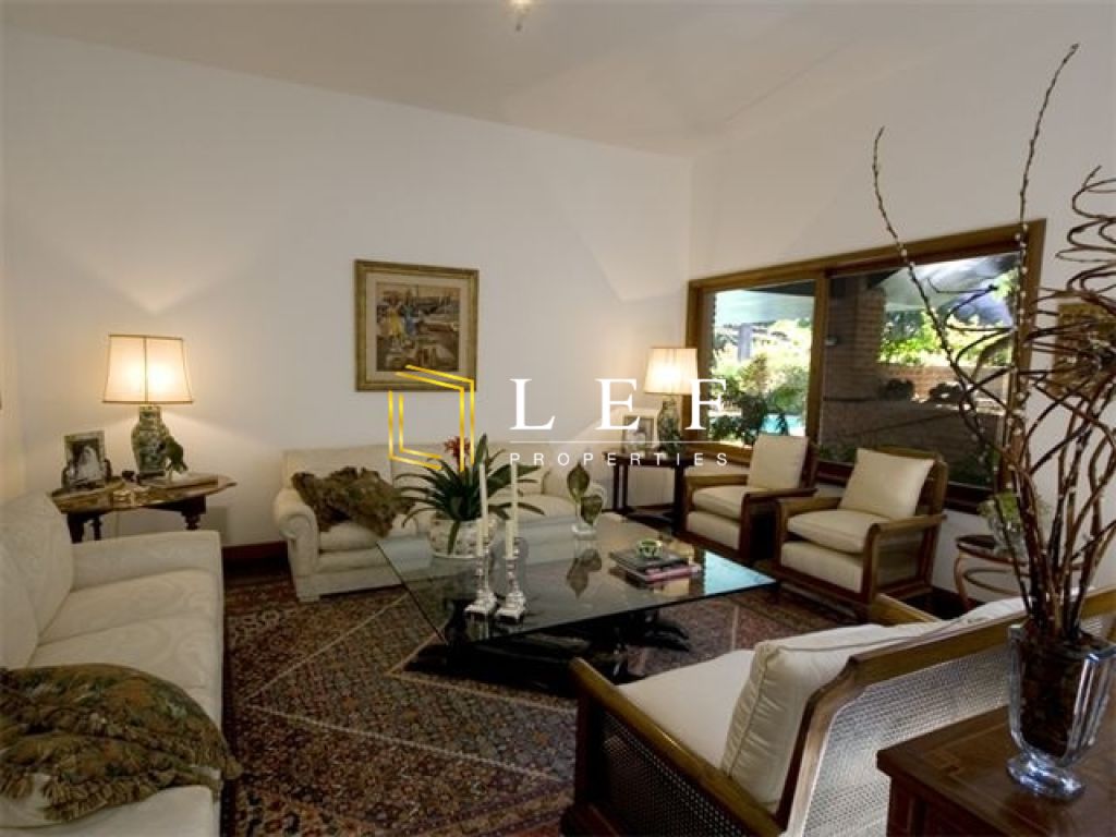 Lef Properties