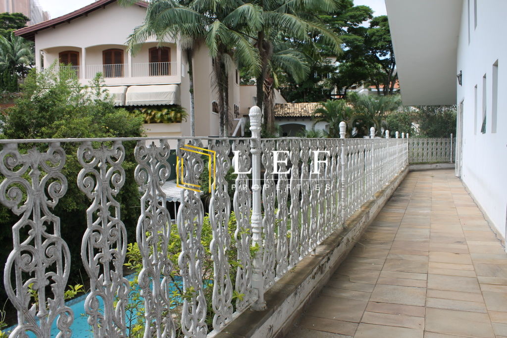 Lef Properties