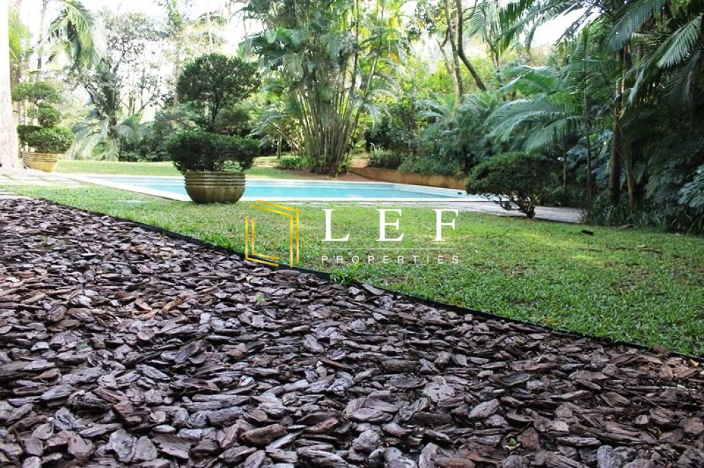 Lef Properties