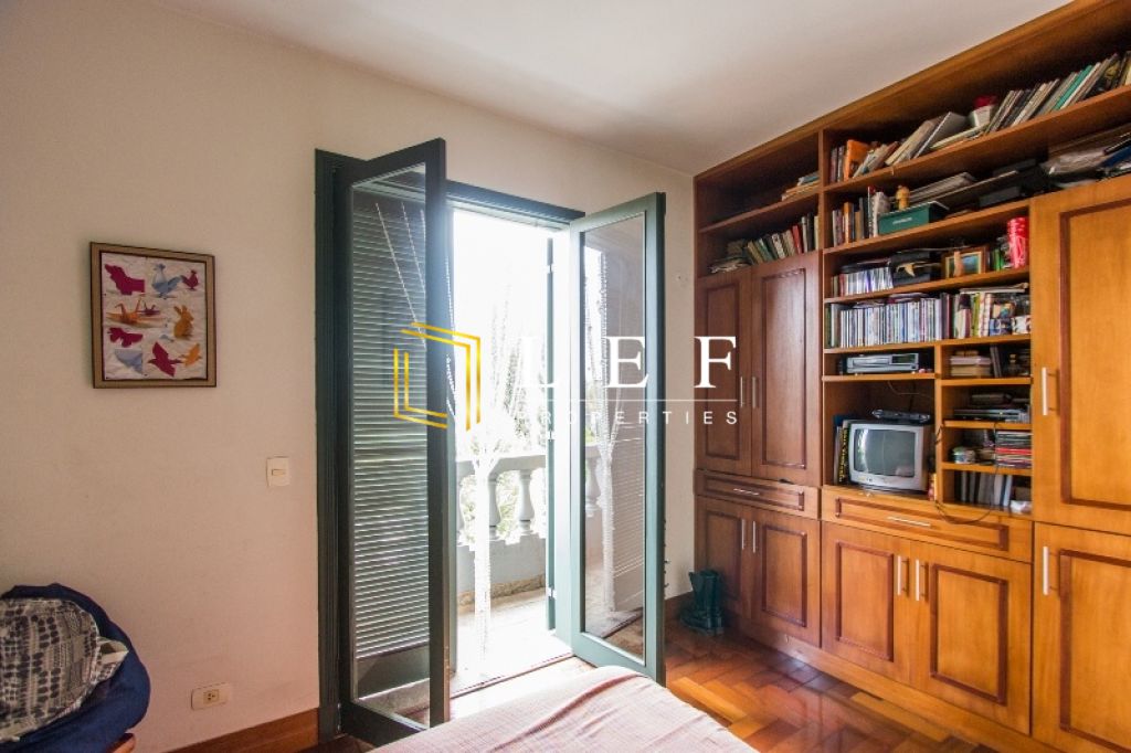 Lef Properties