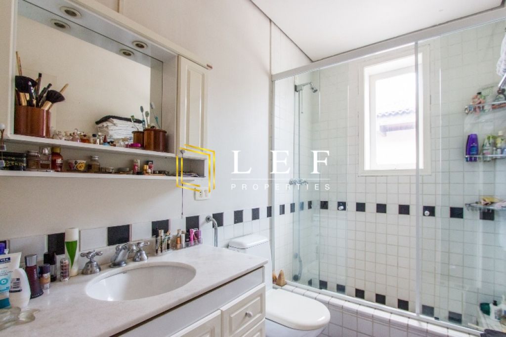Lef Properties