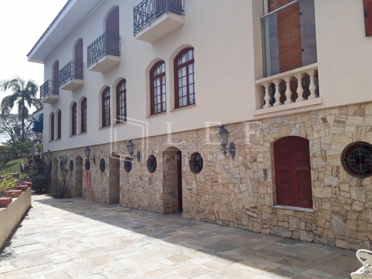 Lef Properties