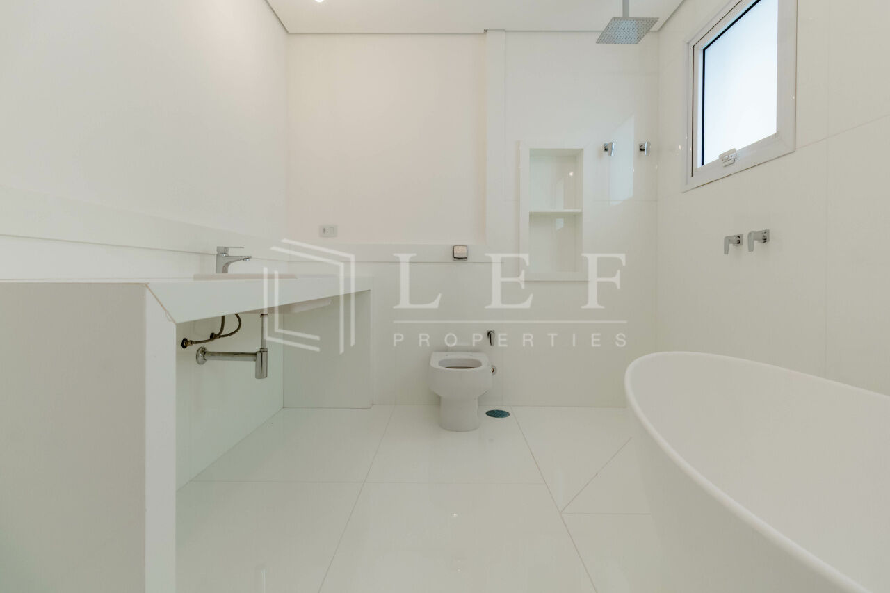 Lef Properties