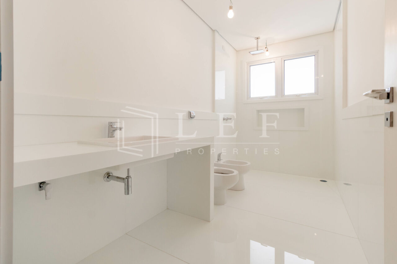 Lef Properties