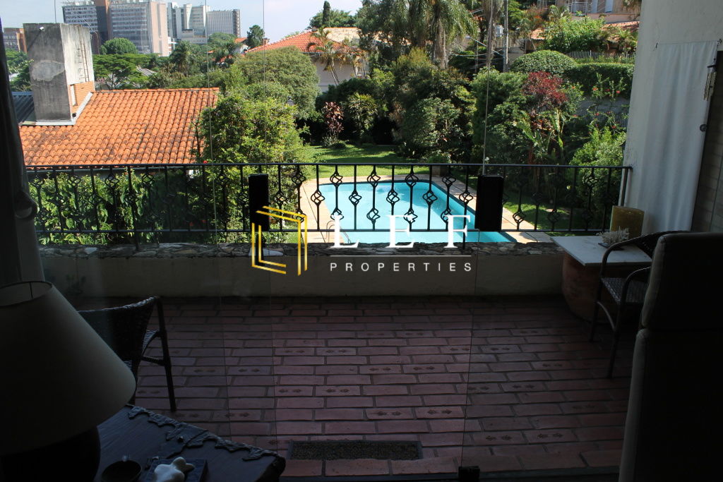 Lef Properties