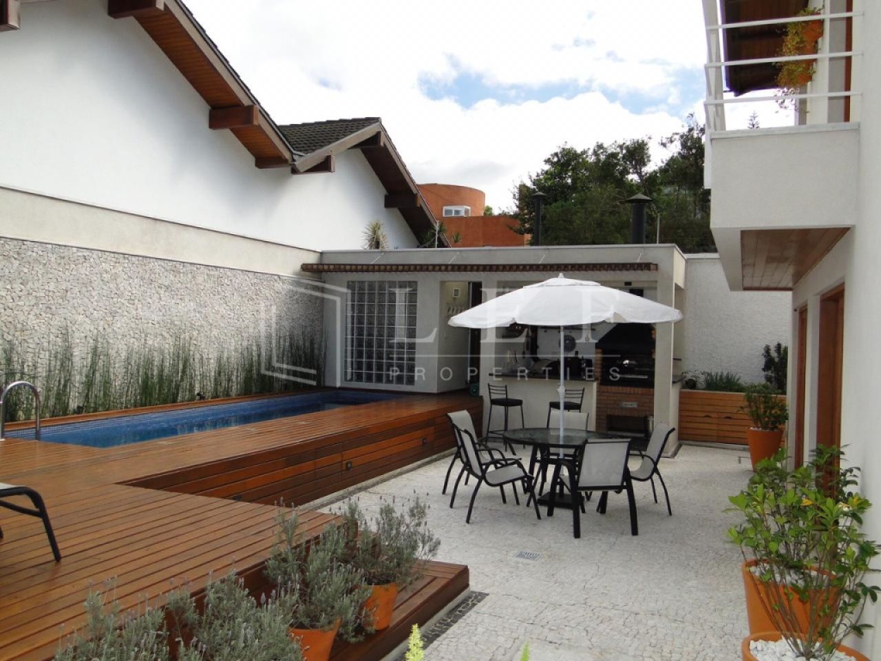 Lef Properties