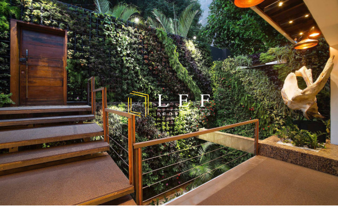 Lef Properties