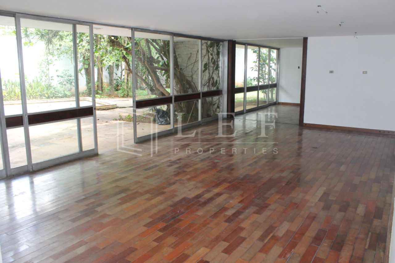 Lef Properties