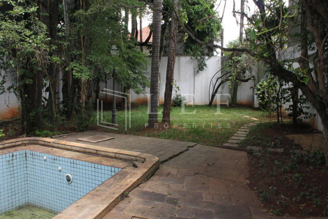 Lef Properties