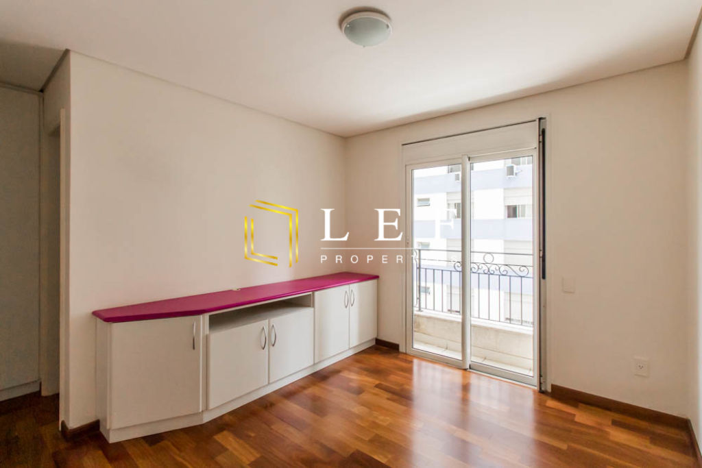 Lef Properties