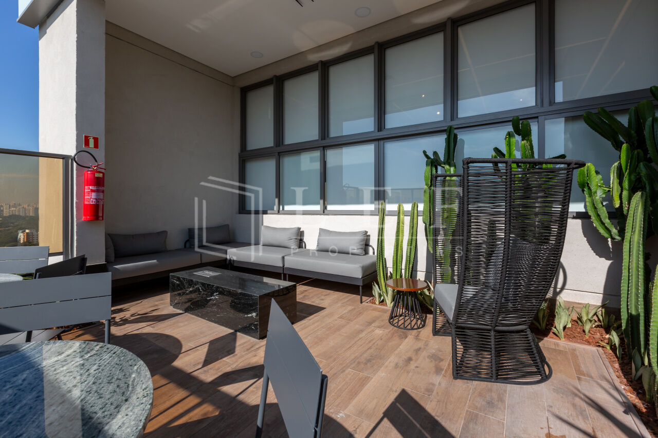 Lef Properties