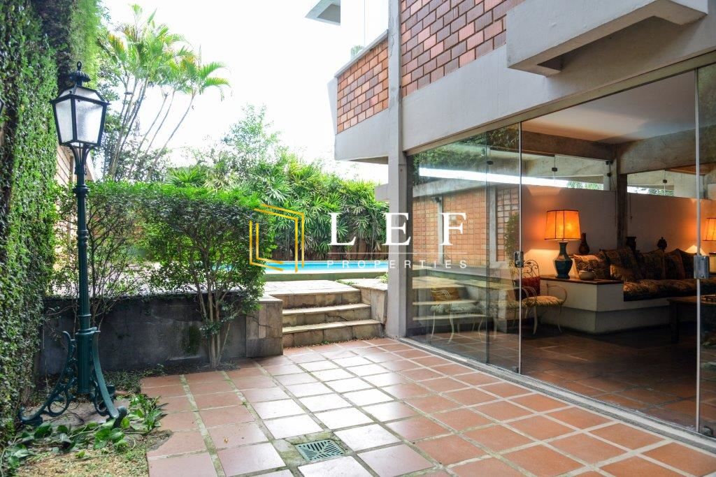Lef Properties