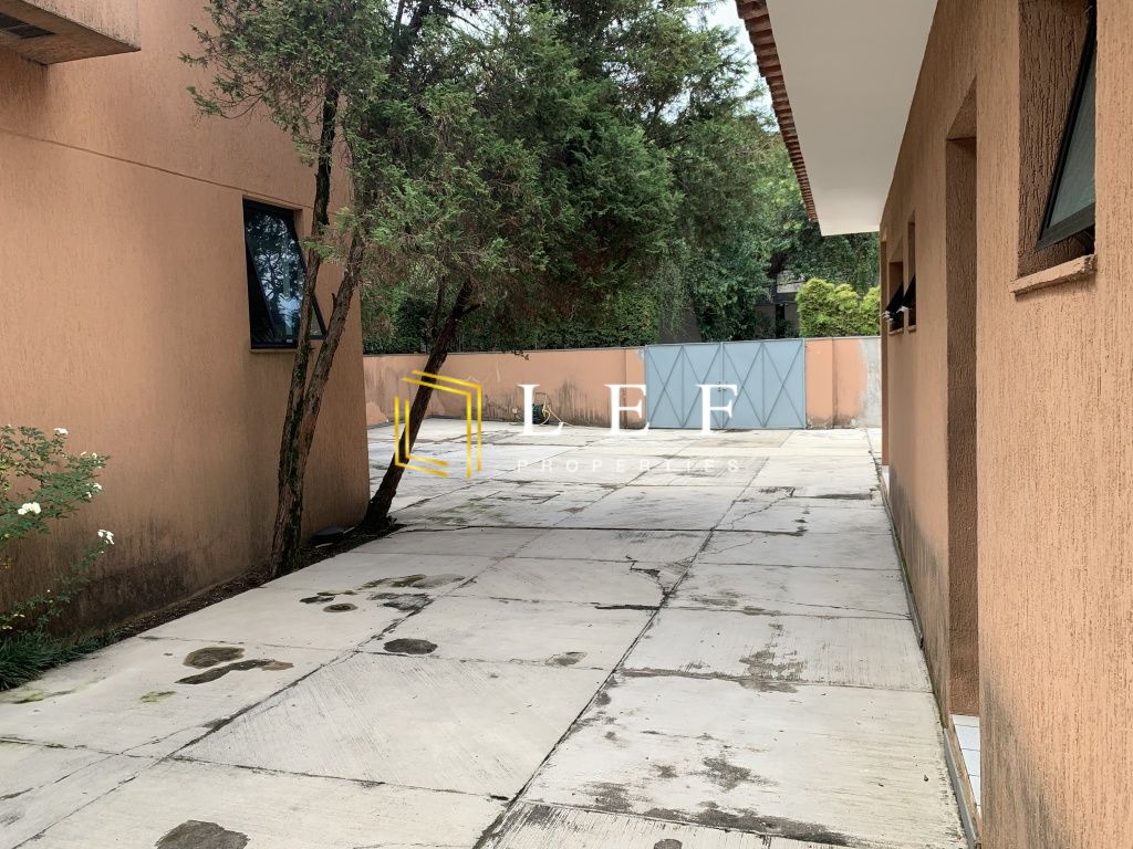 Lef Properties