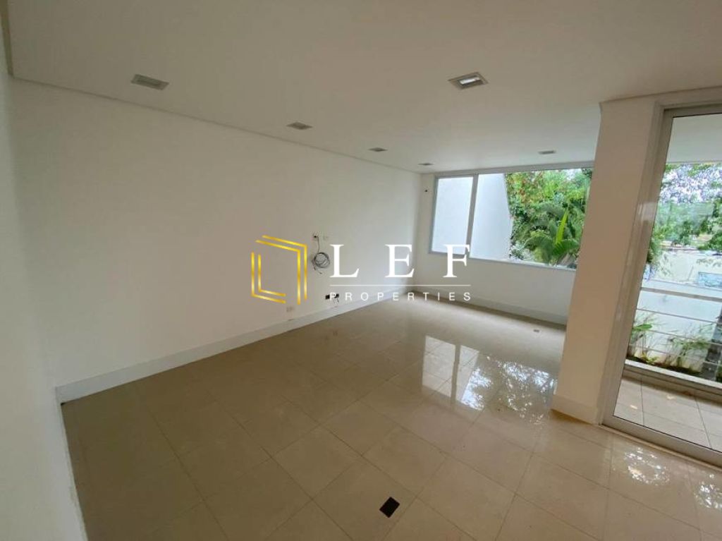 Lef Properties