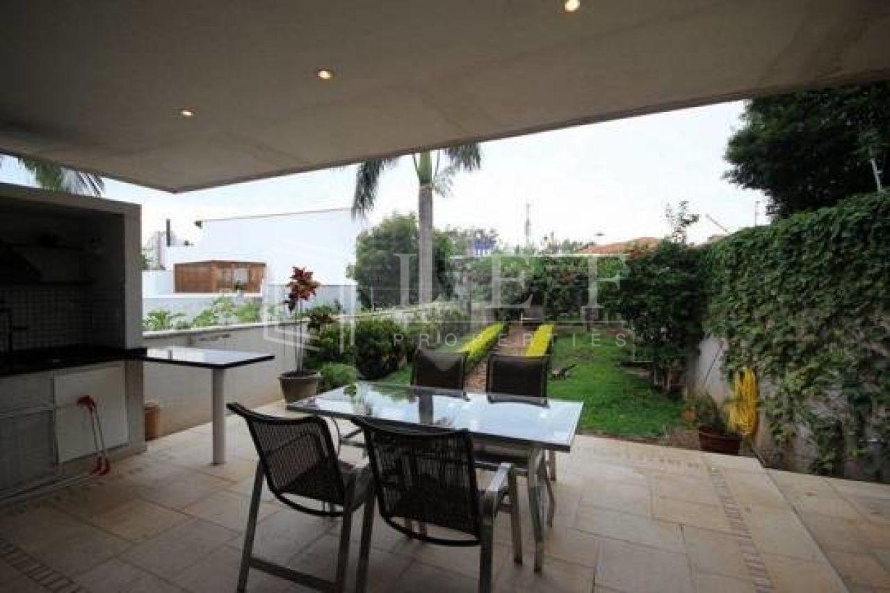 Lef Properties
