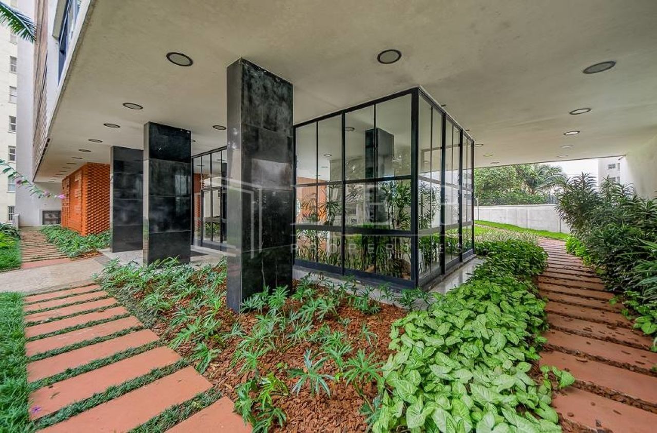 Lef Properties