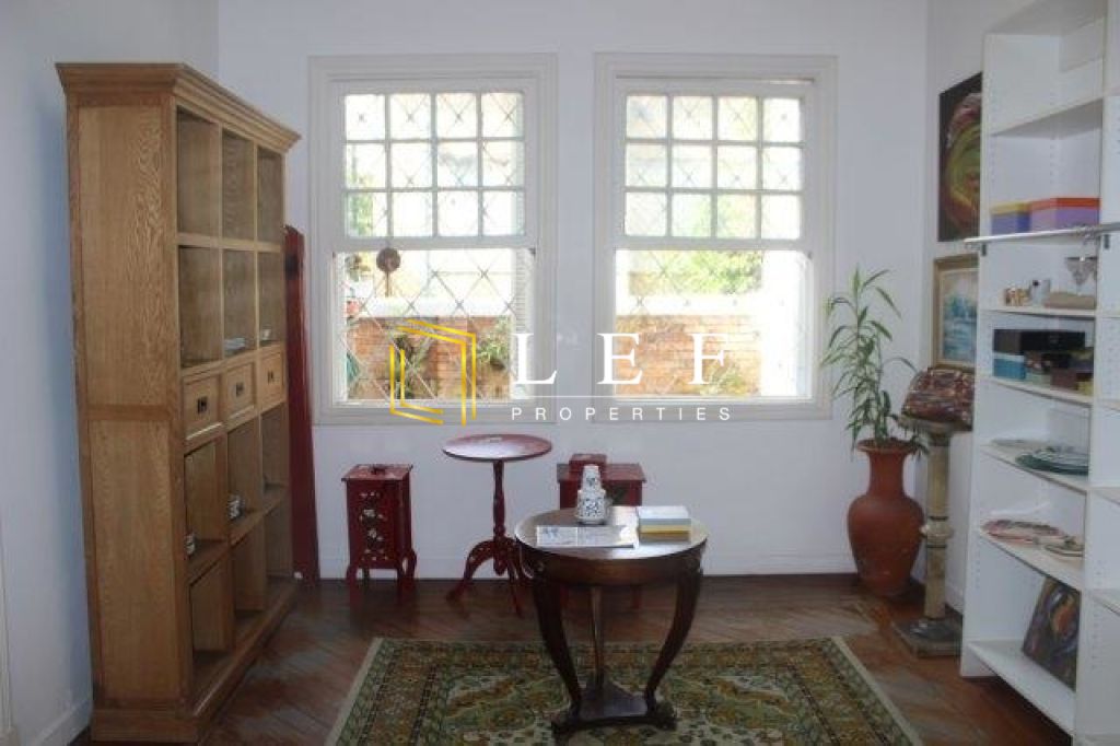 Lef Properties