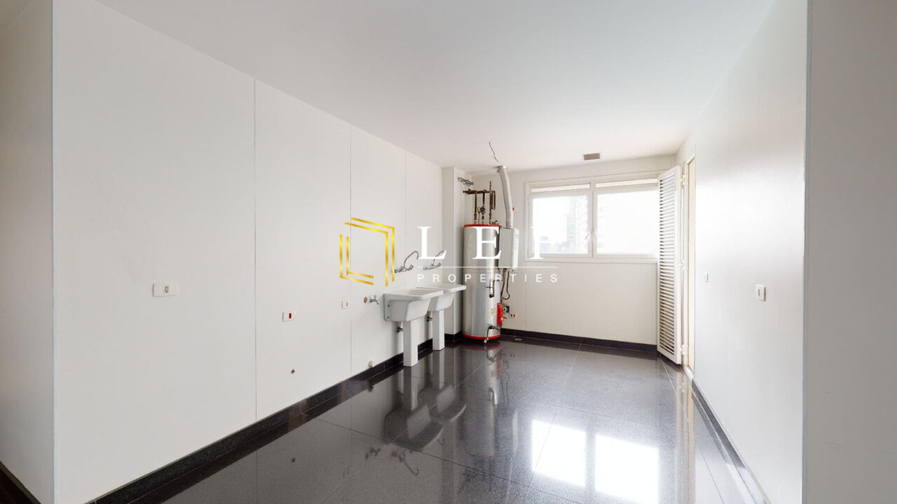 Lef Properties