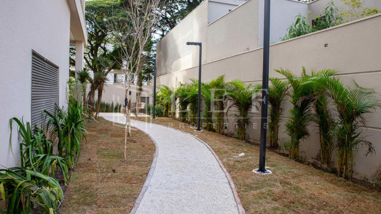 Lef Properties