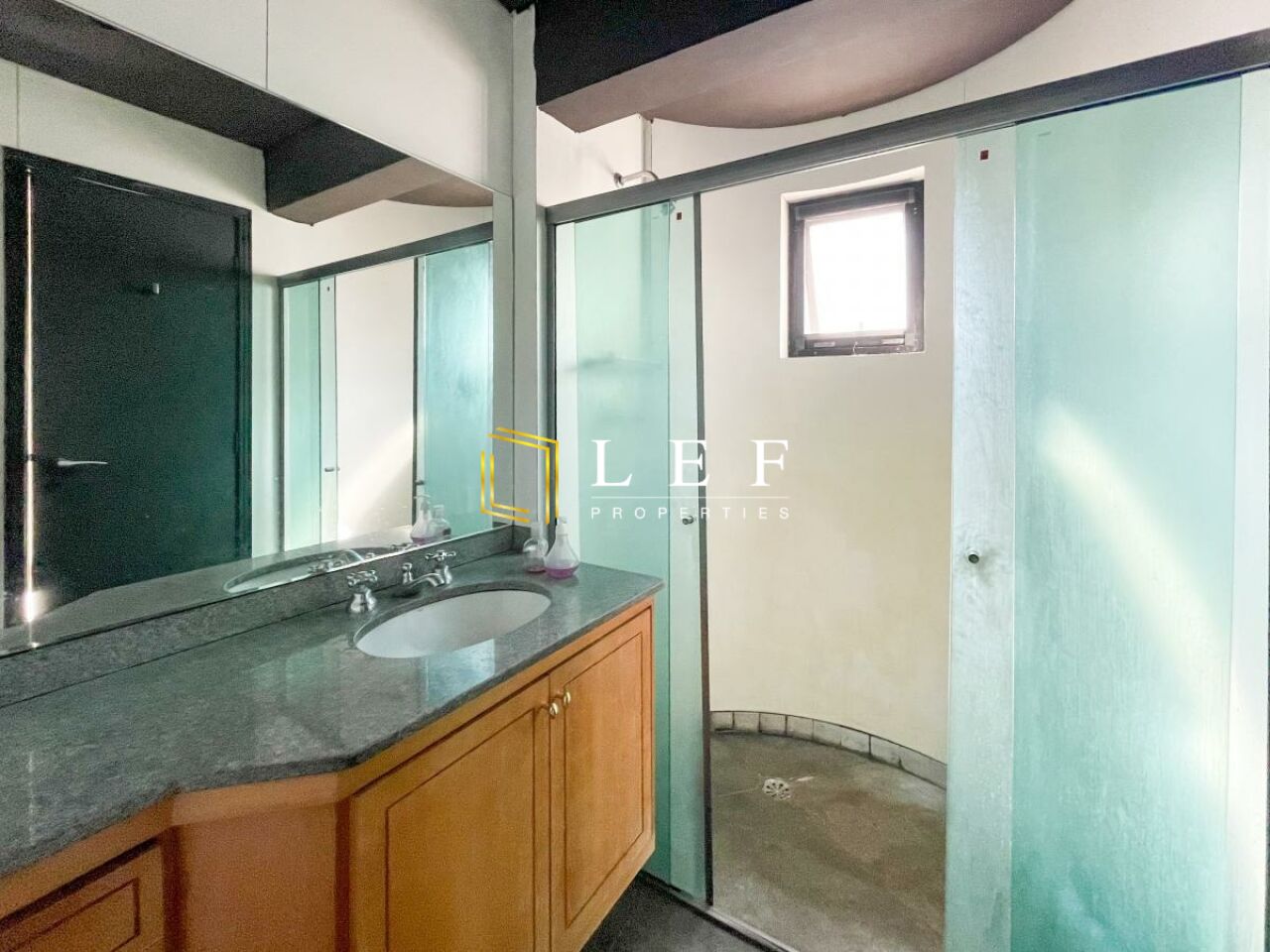 Lef Properties
