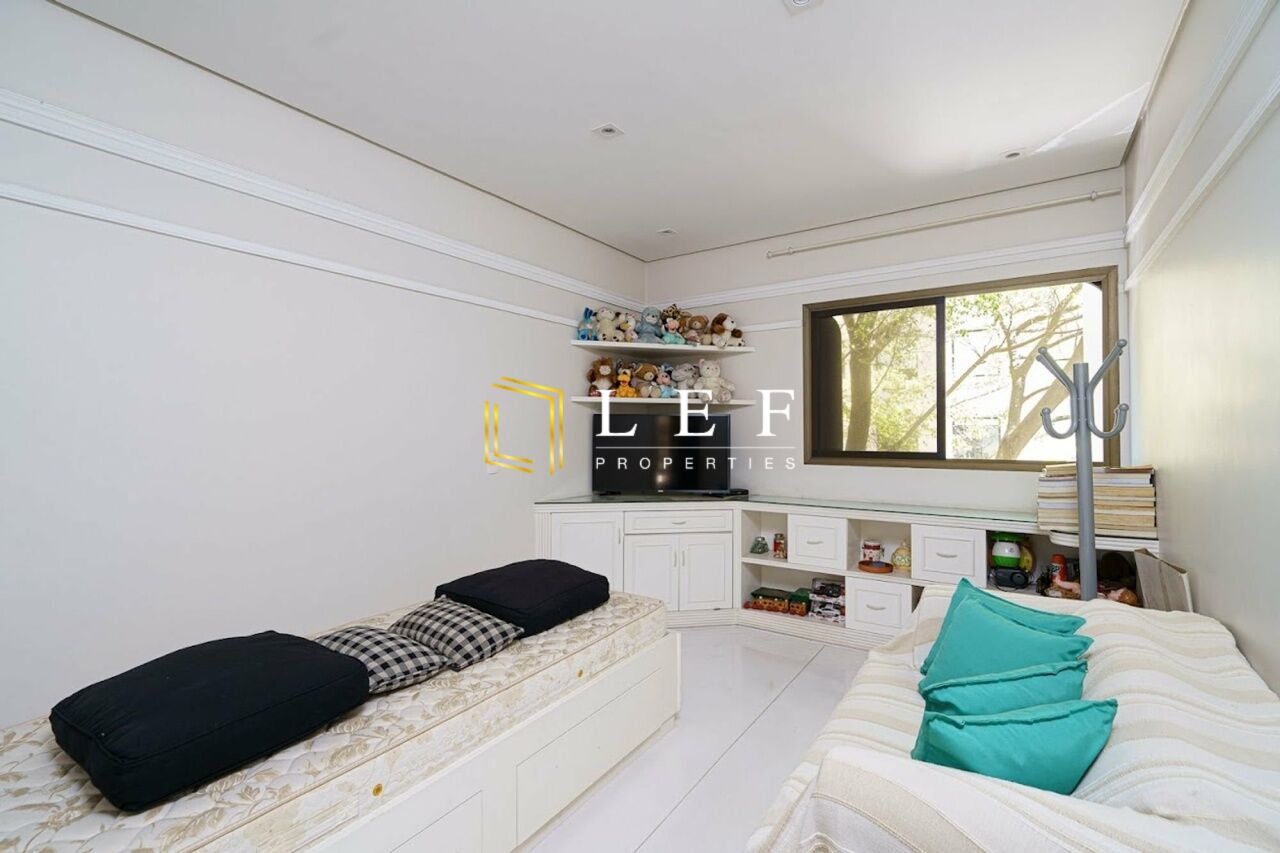Lef Properties