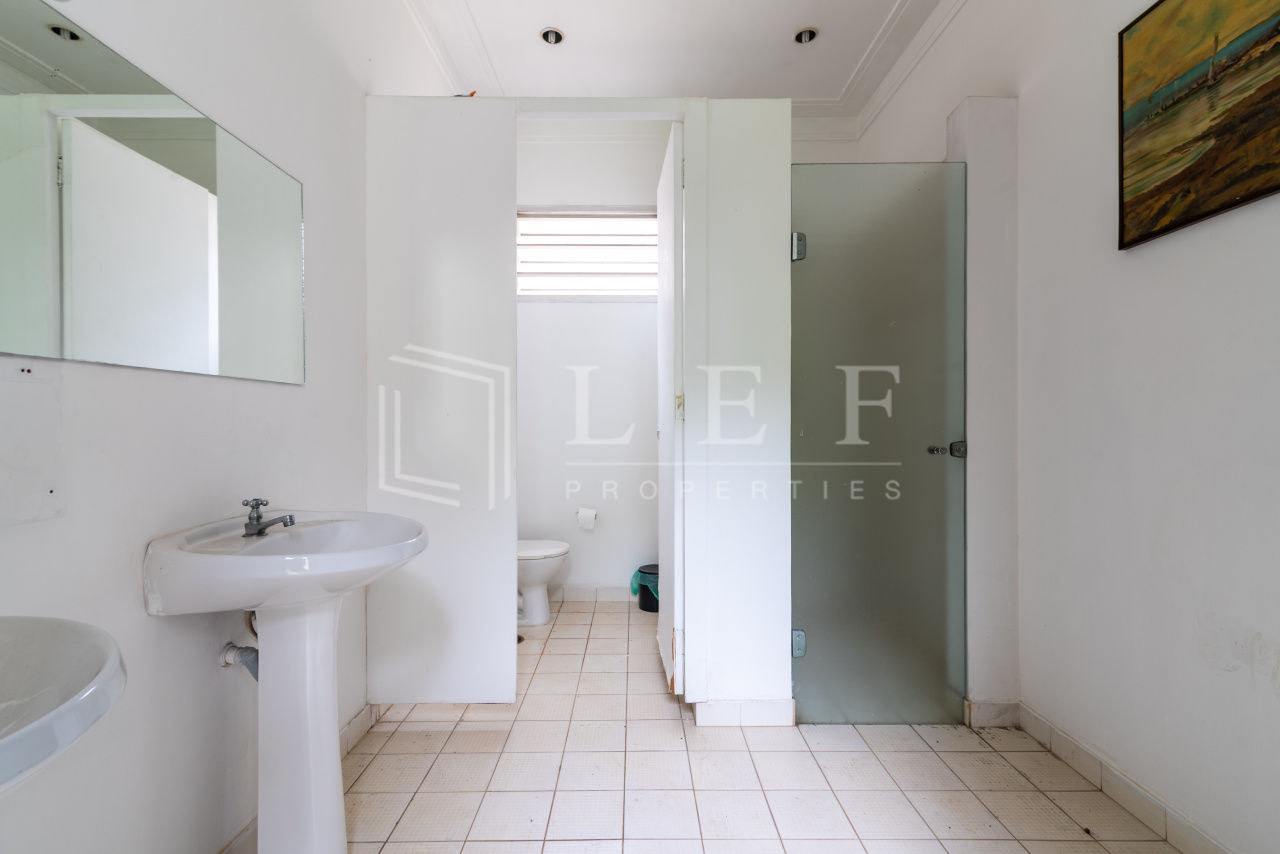 Lef Properties