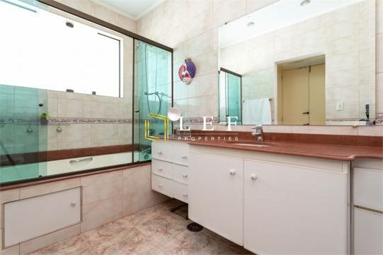 Lef Properties