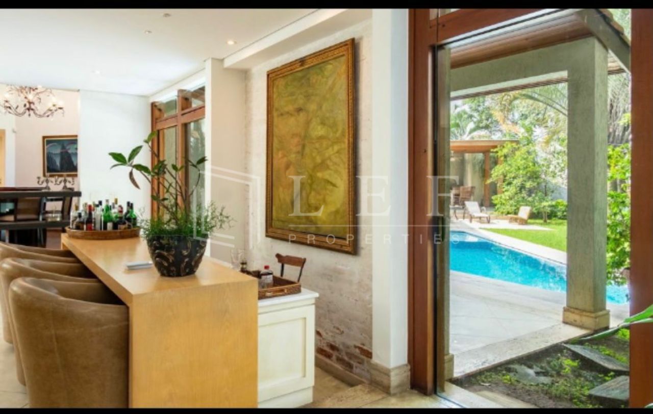 Lef Properties