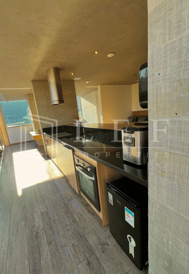 Lef Properties