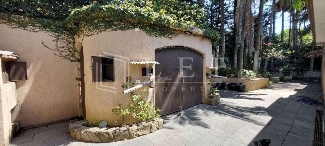 Lef Properties