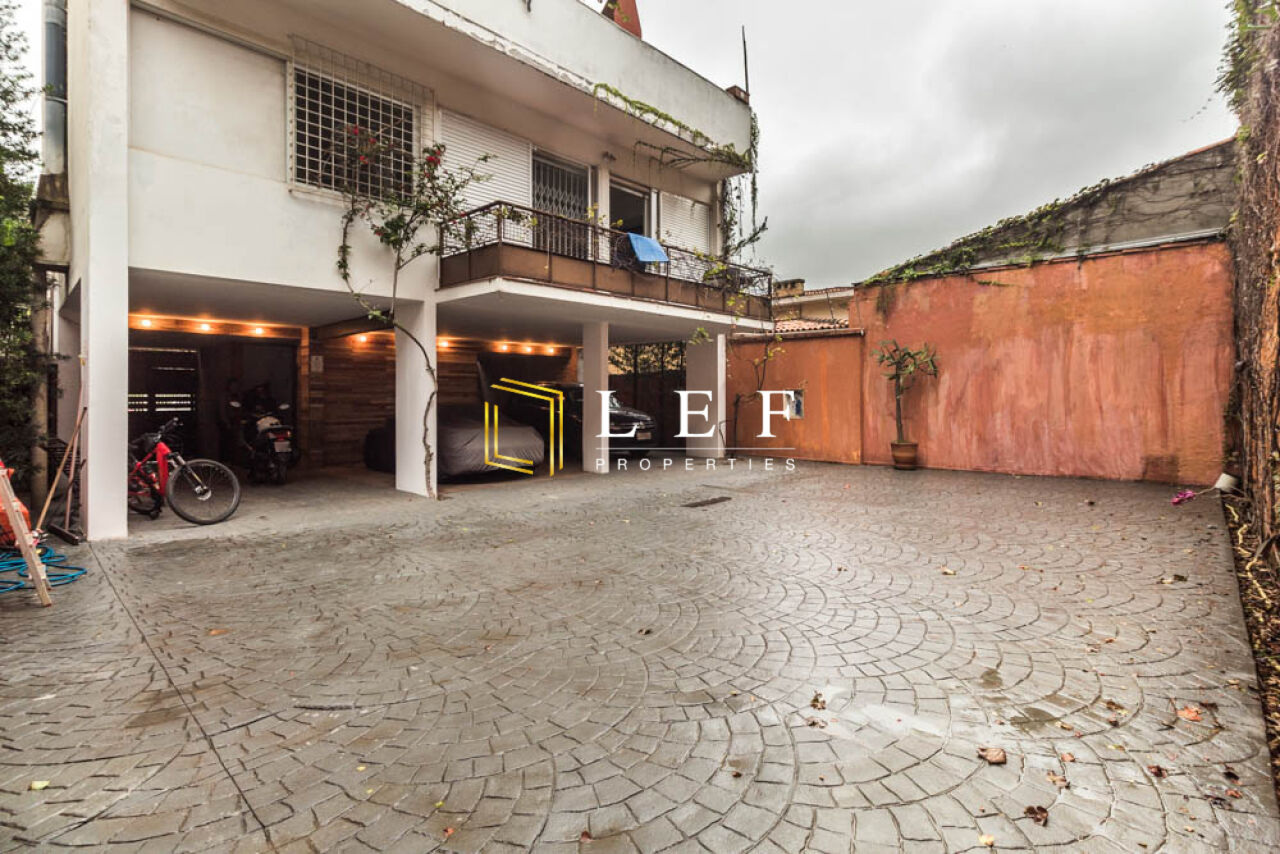 Lef Properties