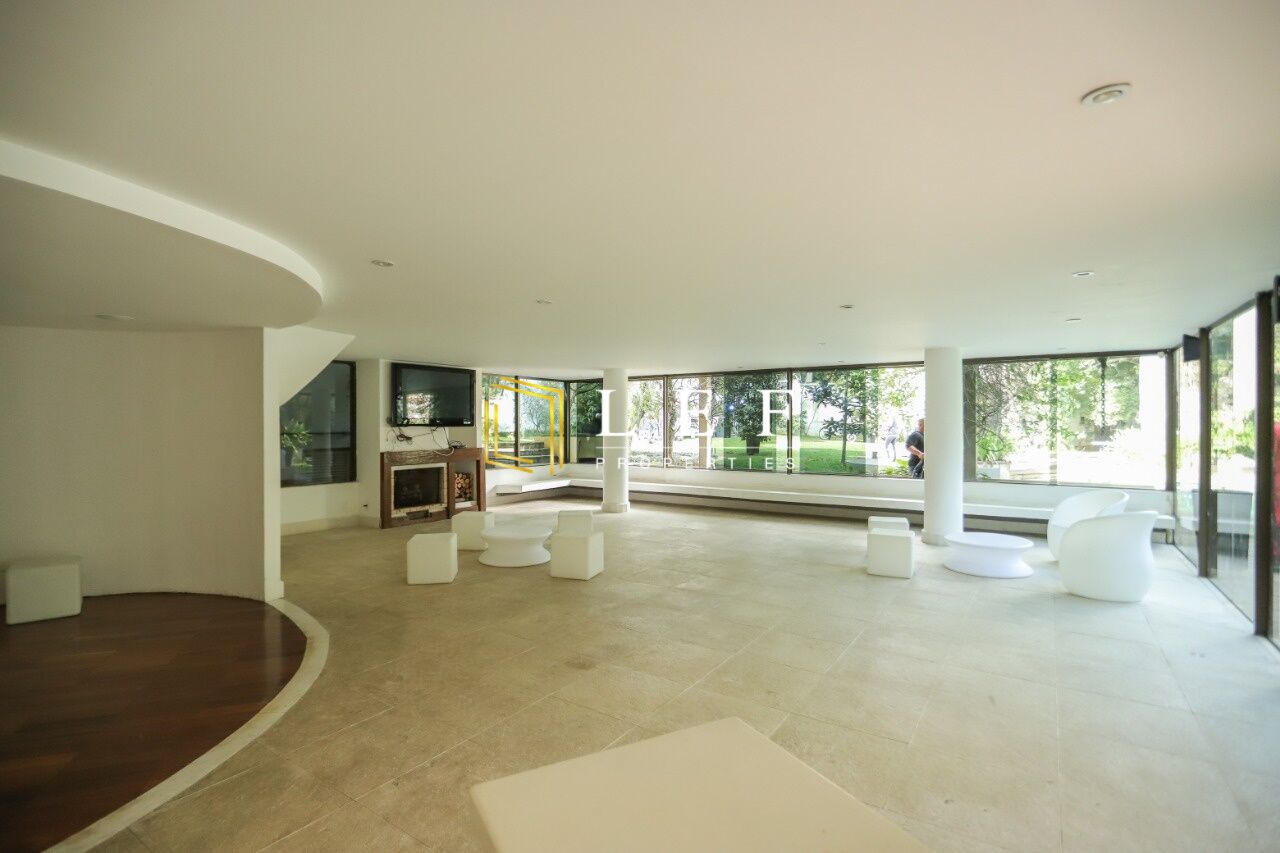 Lef Properties