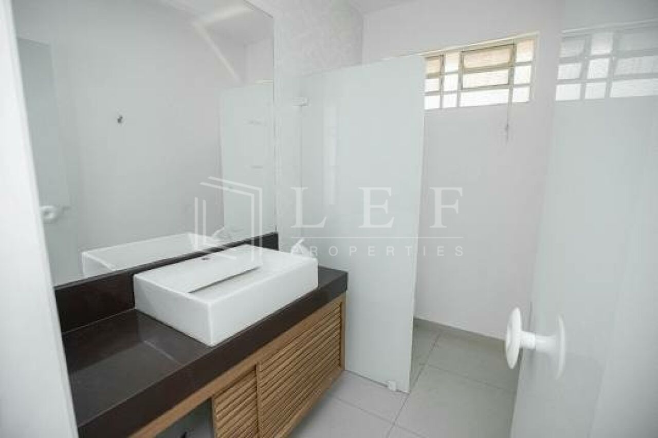Lef Properties