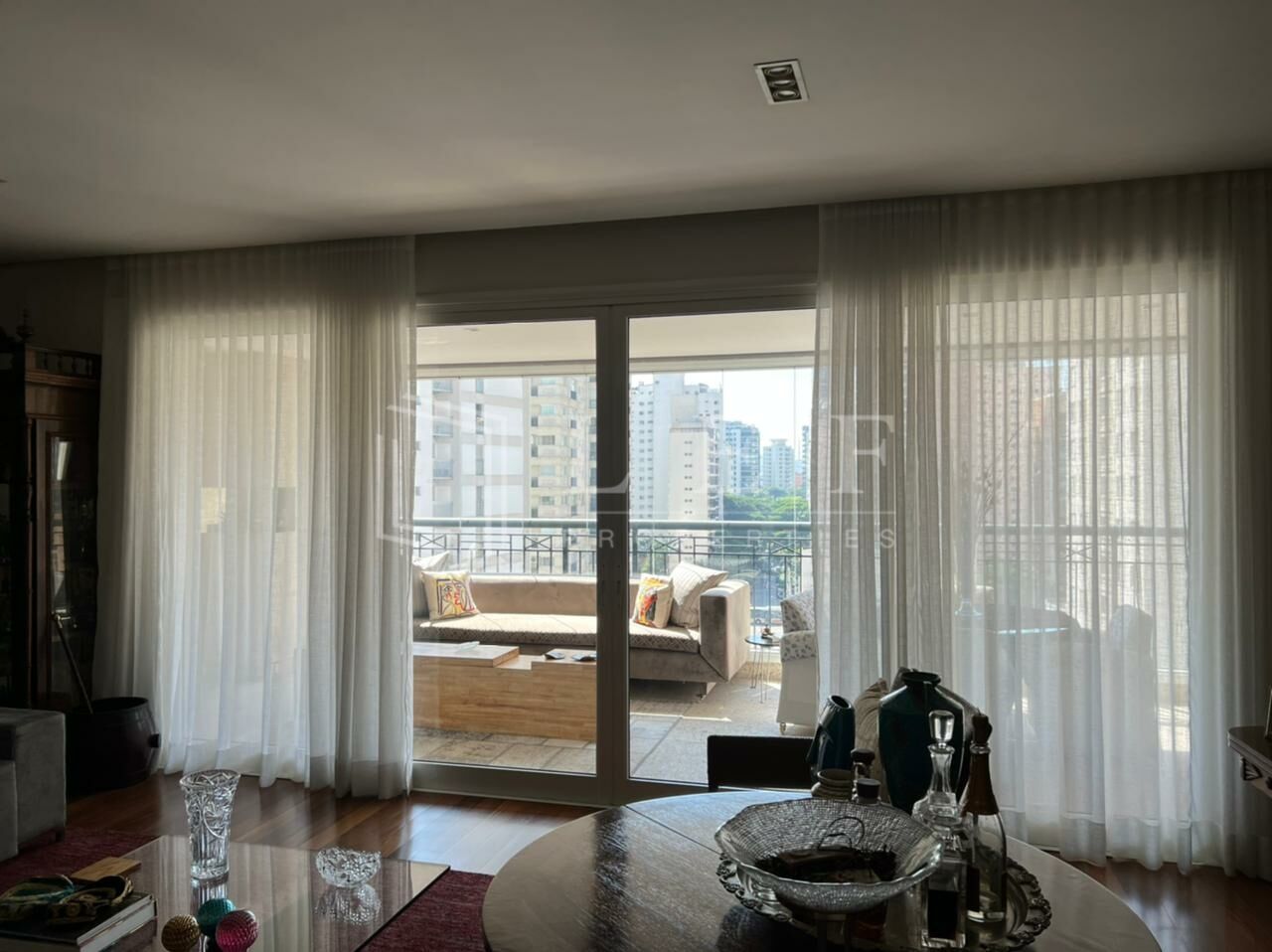 Lef Properties