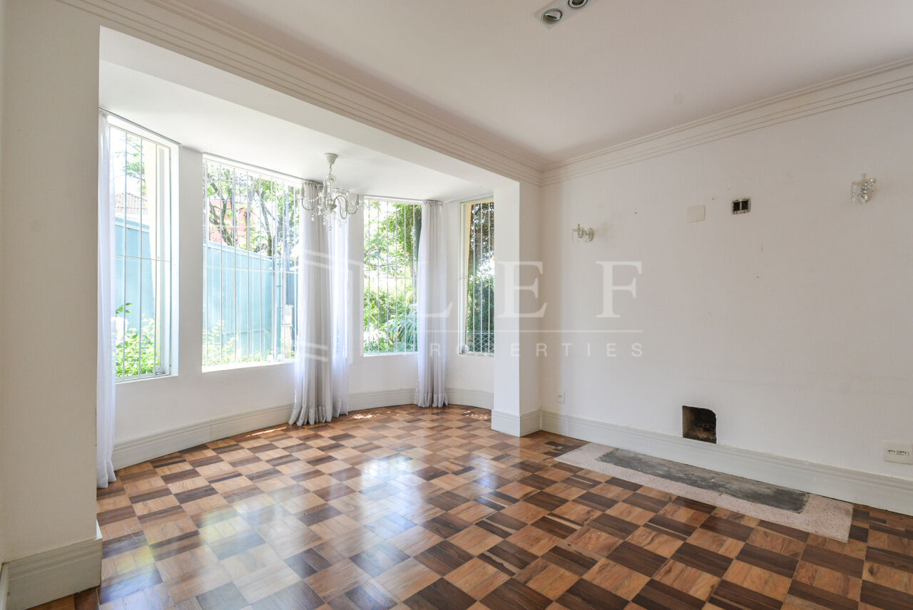 Lef Properties