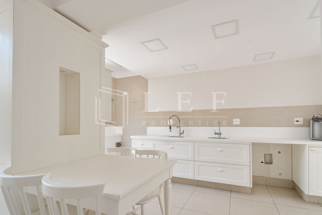 Lef Properties