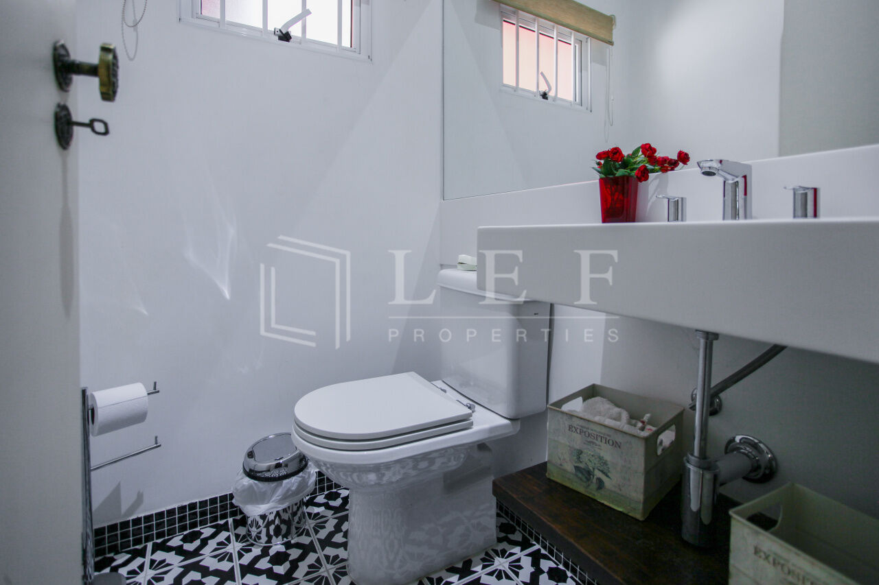 Lef Properties