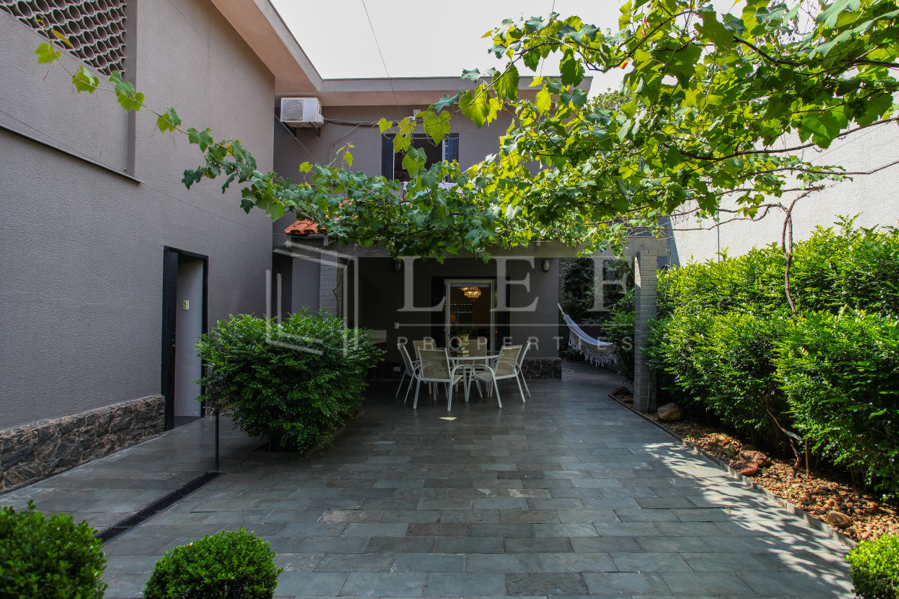 Lef Properties