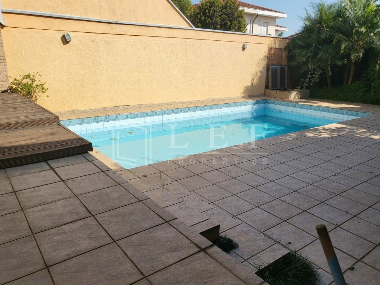 Lef Properties