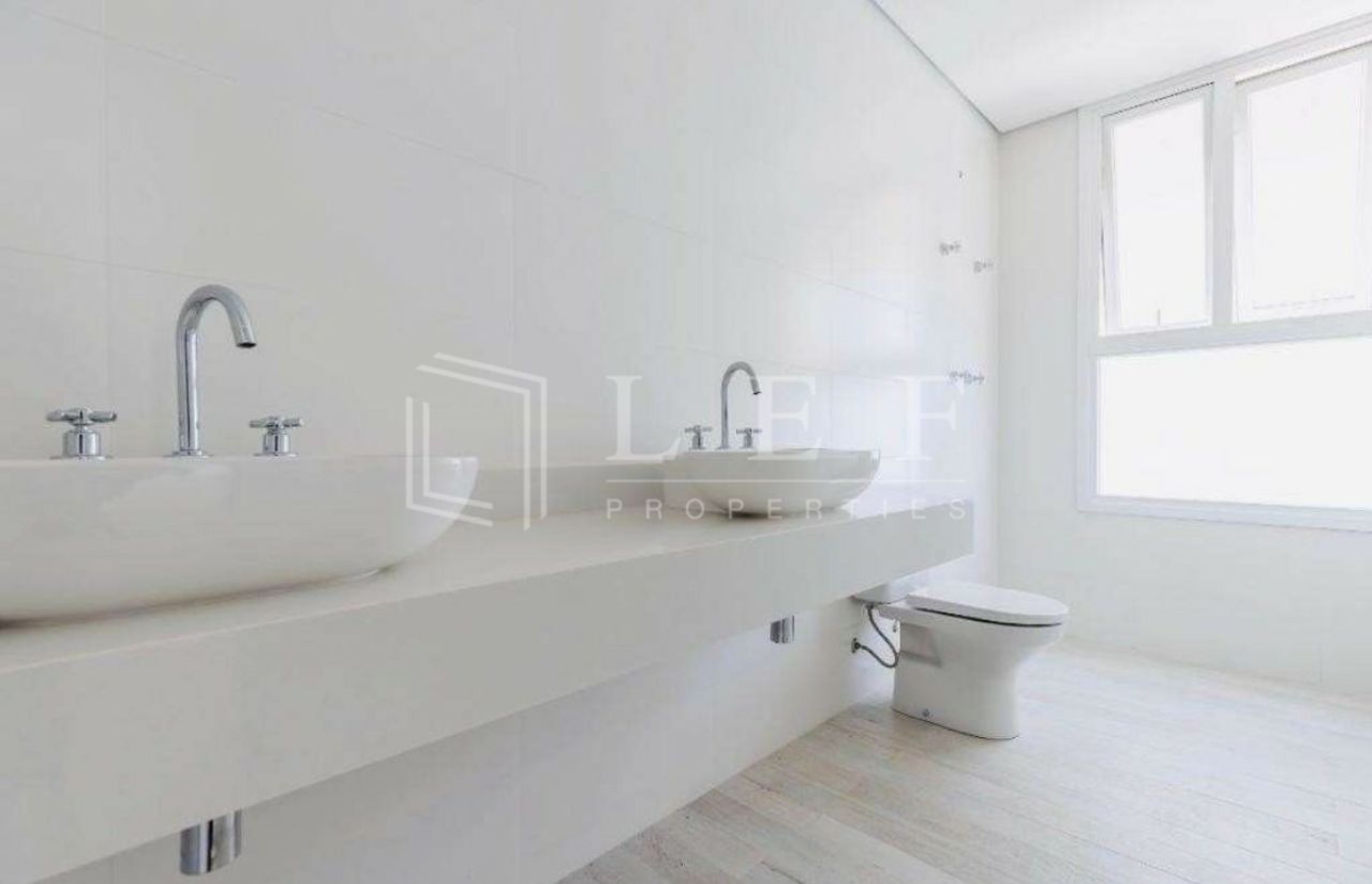 Lef Properties